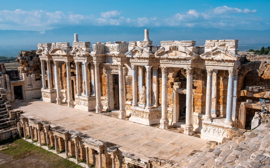 Lavanta Tarlaları Salda Gölü Pamukkale Çeşme ve Alaçatı Turu / 1 Gece Konaklamalı / İstanbul Çıkışlı