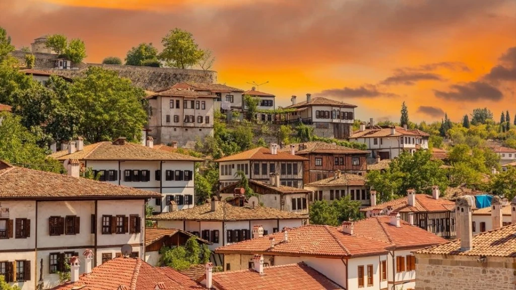 Safranbolu Amasra ve Abant Turu / 1 Gece Konaklamalı / İstanbul Çıkışlı