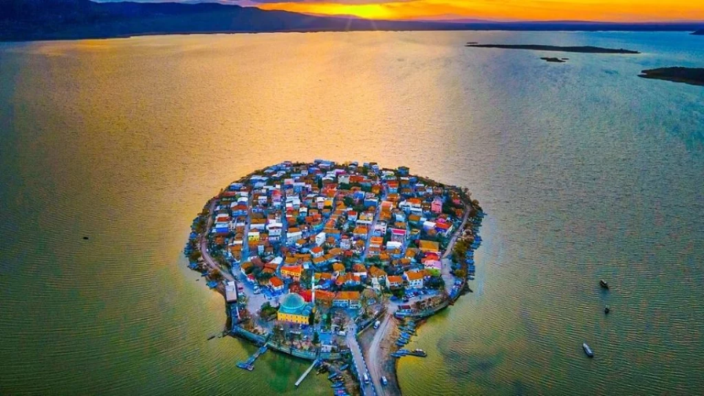 Günübirlik Cumalıkızık Gölyazı Mudanya ve Misi Köyü Turu / İstanbul Çıkışlı