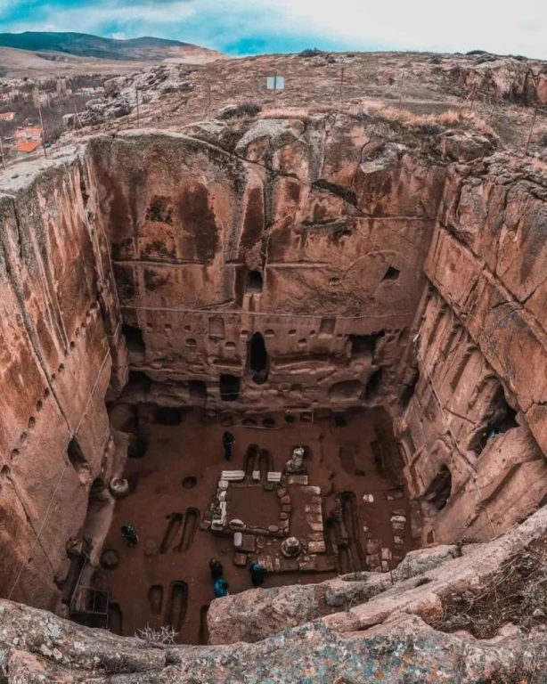 From Cappadocia to the Hidden Treasures of Niğde: Gümüşler Monastery, Kemerhisar & a Michelin Guide Culinary Experience