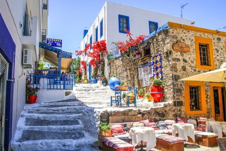 Çeşme Hareketli Blue Sapphire ile Yunan Adaları Turu - 4 Gece 4 Ada (Kapı Vizeli)