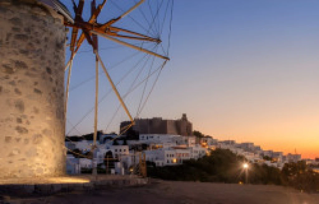 Çeşme Hareketli Blue Sapphire ile Yunan Adaları Turu - 4 Gece 4 Ada (Kapı Vizeli)