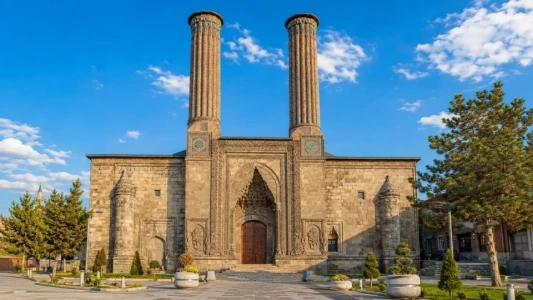Uçaklı Van Tatvan Kemaliye ve Erzincan Turu / 3 Gece Otel Konaklamalı / İstanbul Çıkışlı