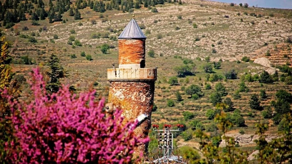 Uçaklı Van Tatvan Kemaliye ve Erzincan Turu / 3 Gece Otel Konaklamalı / İstanbul Çıkışlı