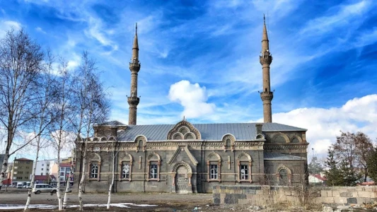 Uçaklı Van Kars ve Erzurum Turu / 3 Gece Otel Konaklamalı / Ankara Çıkışlı