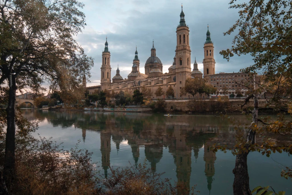 Viaje Express por España - Temporada de Verano 2026 (MAD-BCN)