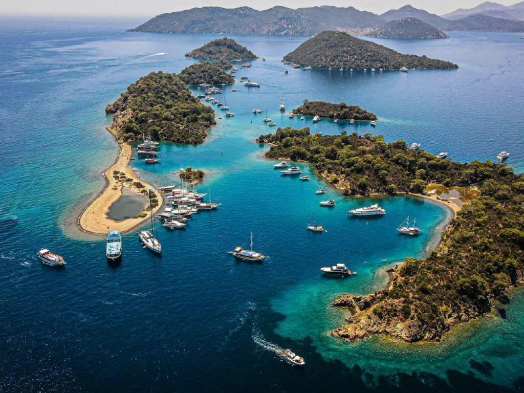 Fethiye Likya Tatili • Mavinin, Adrenalinin ve Eğlencenin Peşinde!