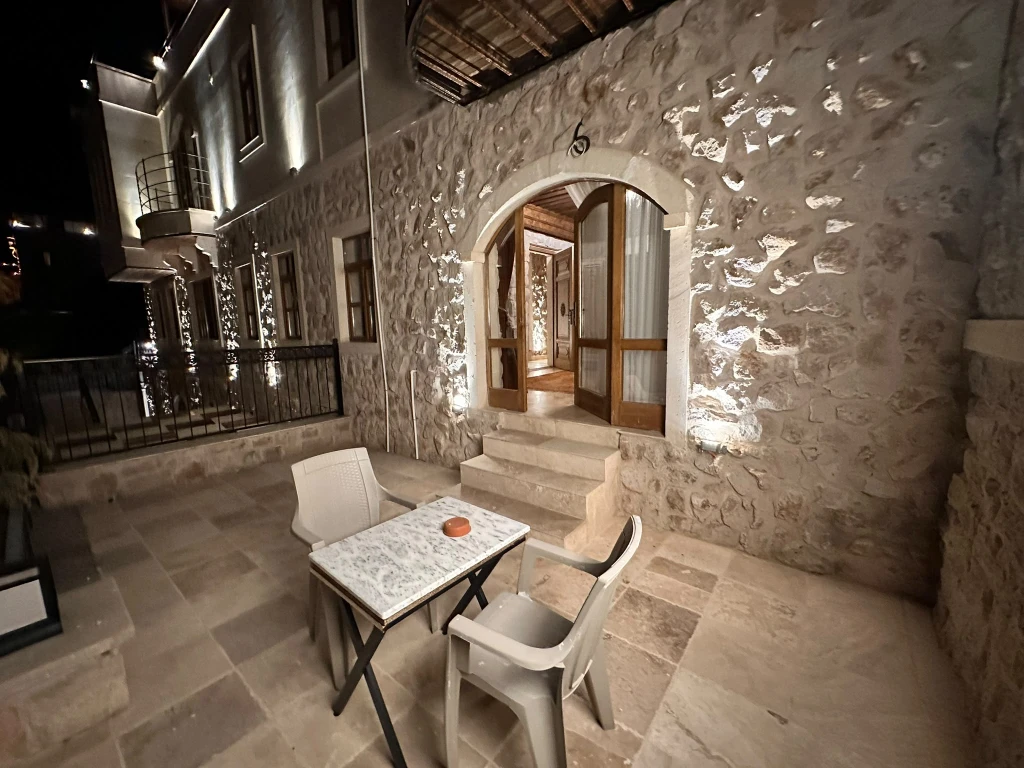 Standart Mağara - Taş Oda