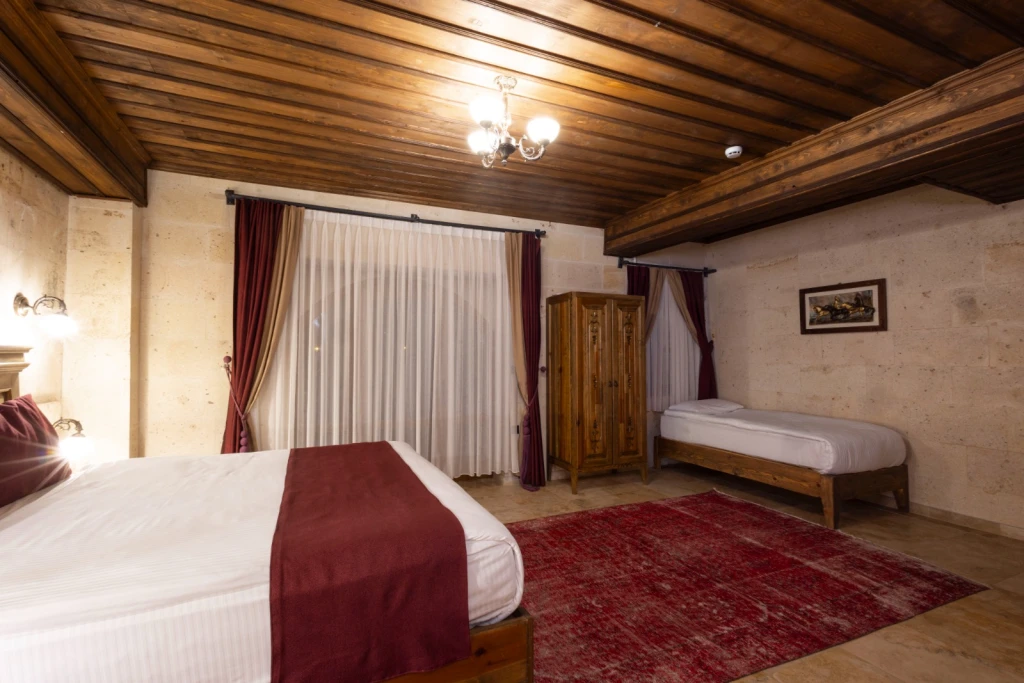 Standart Mağara - Taş Oda