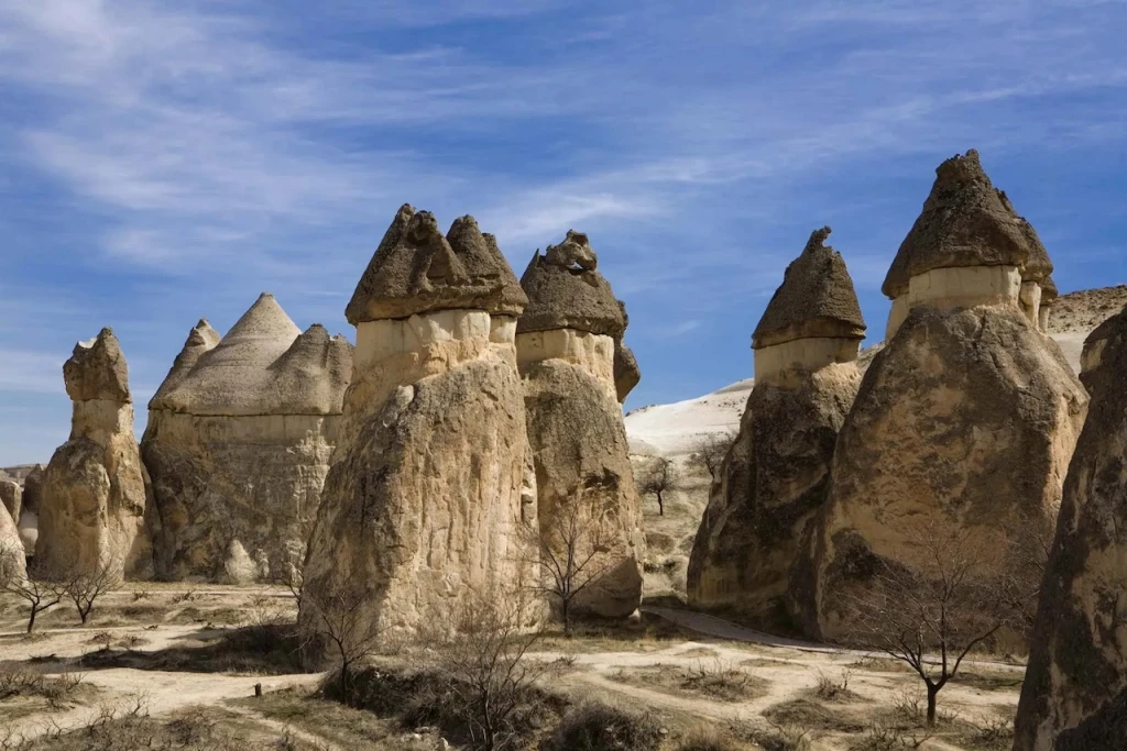 Kapadokya Mix Tur: Eşsiz Peri Bacaları ve Tarihi Yolculuk