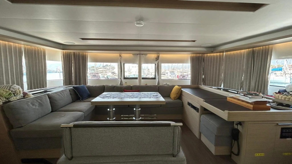 Pasha • Lagoon Catamarans 51, 2024 • Kiralama ve Yelken