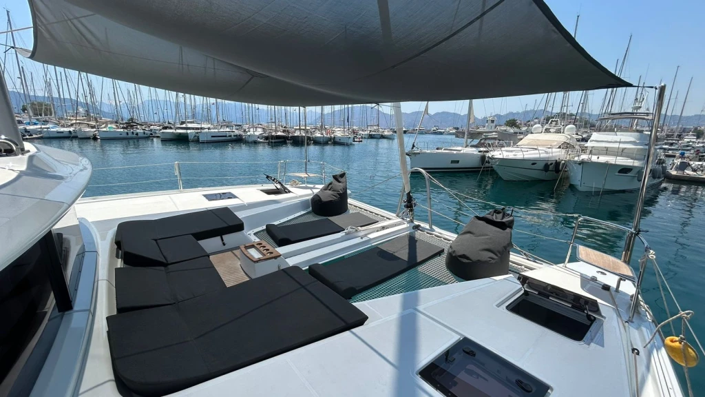 Pasha • Lagoon Catamarans 51, 2024 • Kiralama ve Yelken