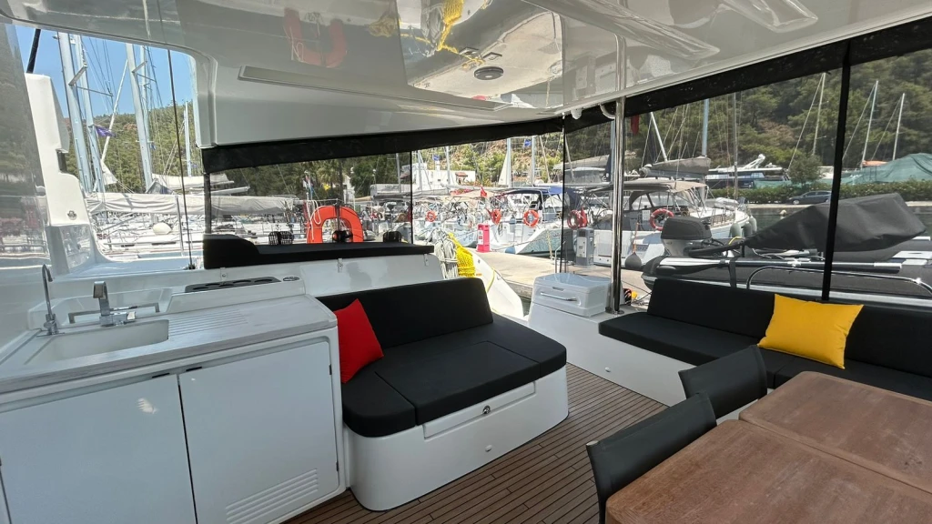 Pasha • Lagoon Catamarans 51, 2024 • Kiralama ve Yelken