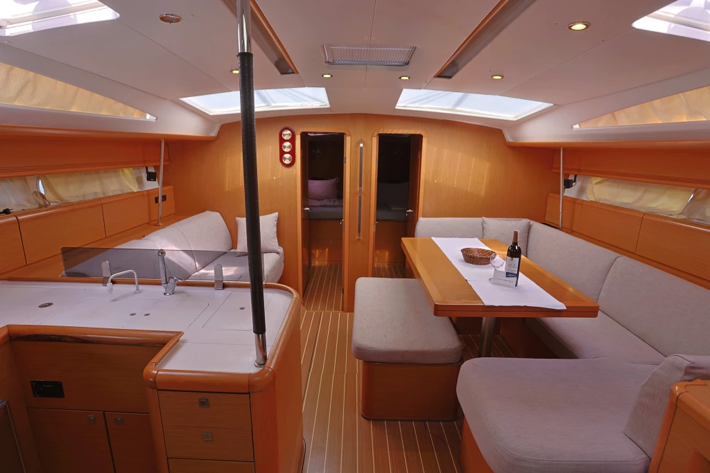 Mocha 2 • Jeanneau Yachts 53 • Kiralama ve Yelkenli Seyir