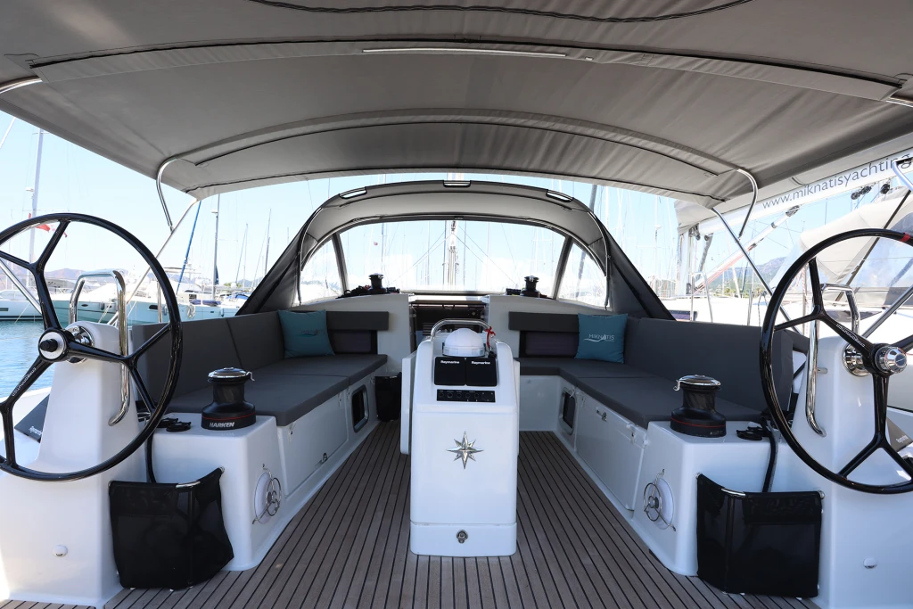 Te Amo • Jeanneau Sun Odyssey 490 , 2023• Charter & Sailing Cruise