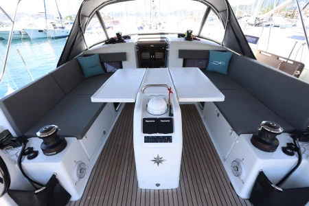 Te Amo • Jeanneau Sun Odyssey 490 , 2023• Charter & Sailing Cruise