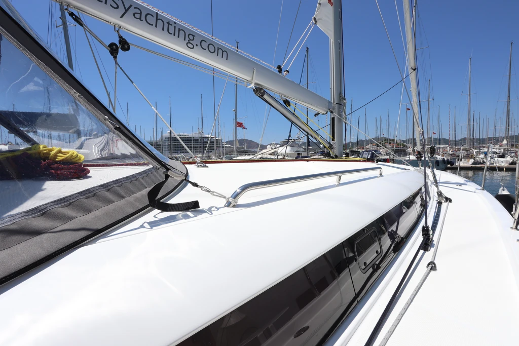 Te Amo • Jeanneau Sun Odyssey 490 , 2023• Charter & Sailing Cruise