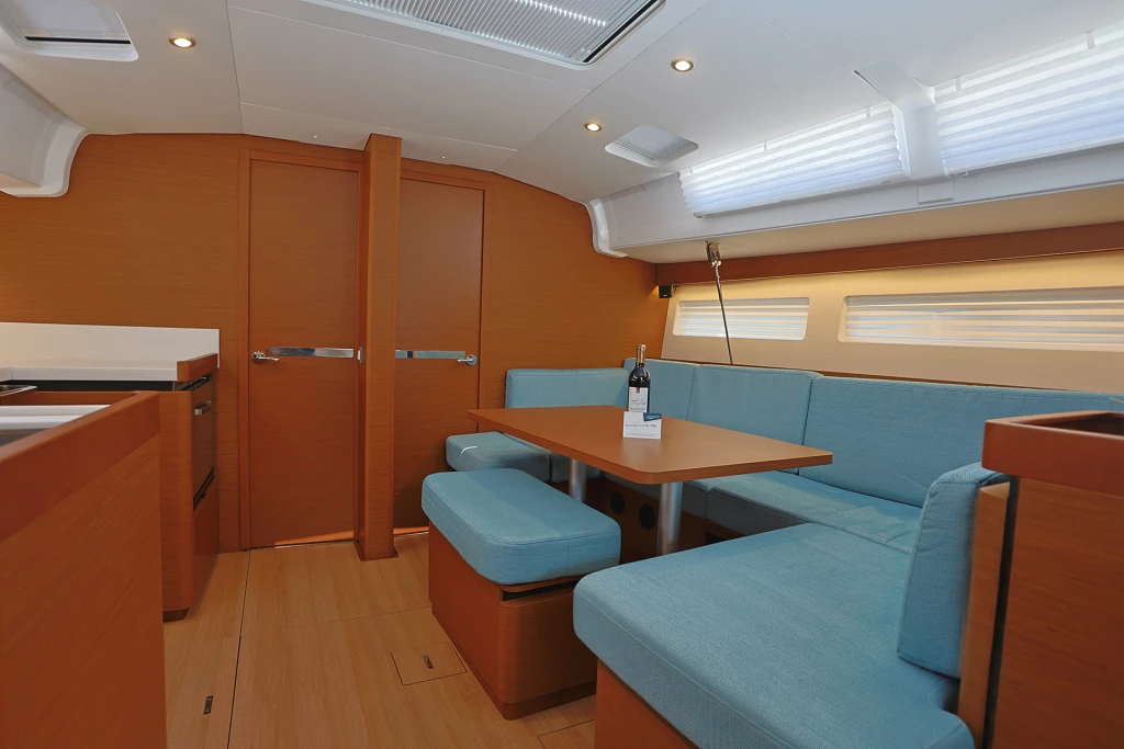 Te Amo • Jeanneau Sun Odyssey 490 , 2023• Charter & Sailing Cruise