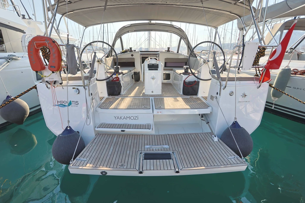 Yakamozi • Jeanneau Sun Odyssey 440 , 2022• Kiralama ve Yelkenli Gezi