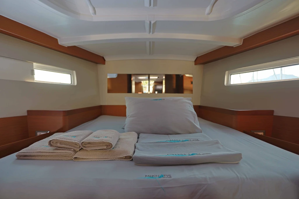 Yakamozi • Jeanneau Sun Odyssey 440 , 2022• Kiralama ve Yelkenli Gezi