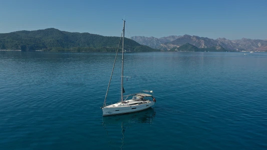 Desiree II • Dufour 412 Grand Large 2017 • Kiralama ve Yelken