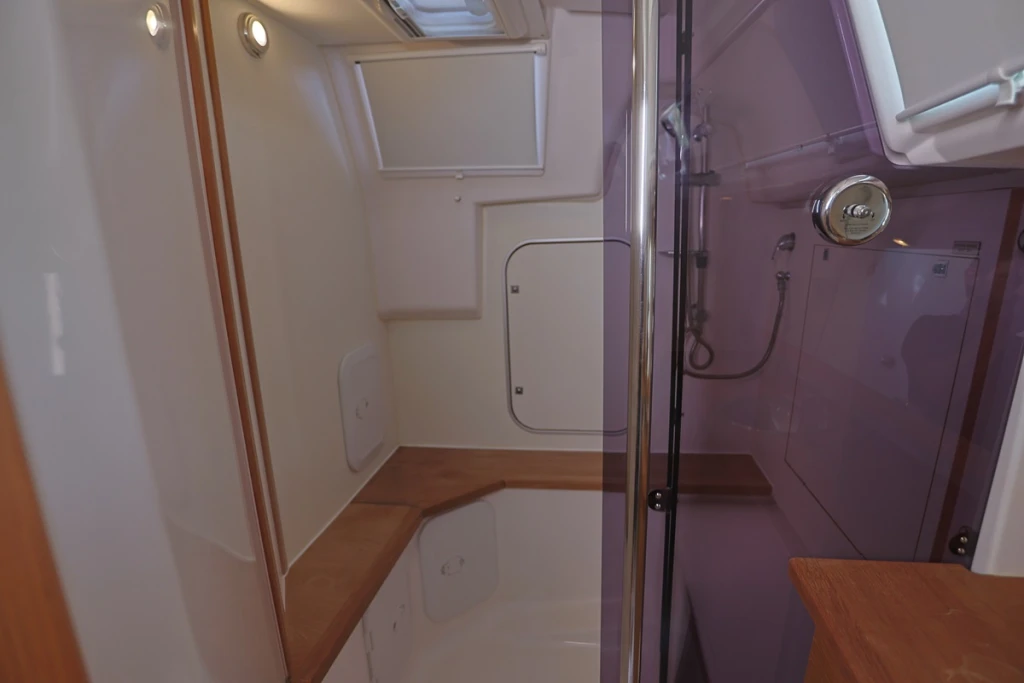 Desiree II • Dufour 412 Grand Large 2017 • Kiralama ve Yelken