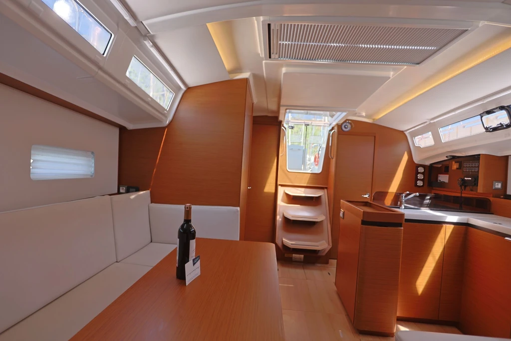 Sirius II • Jeanneau Yachts Sun Odyssey 410, 2022 • Kiralama ve Yelkencilik