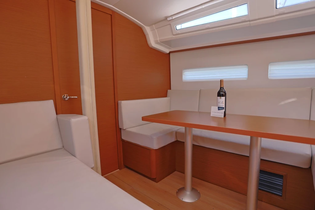 Sirius II • Jeanneau Yachts Sun Odyssey 410, 2022 • Kiralama ve Yelkencilik