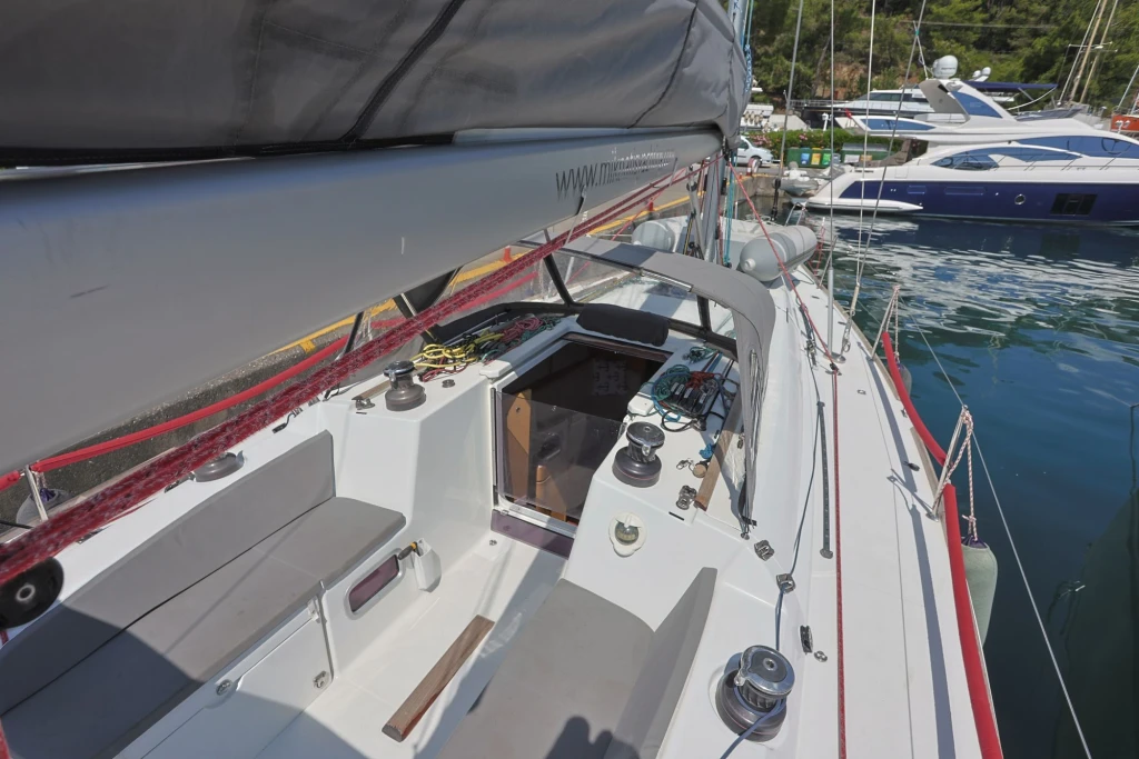 Imagine • Beneteau First 40, 2011 • Charter & Sailing