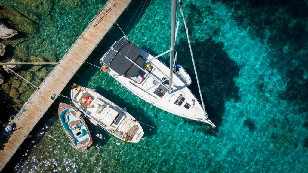 Cordelia • Dufour 390 Grand Large, 2020 • Charter & Sailing