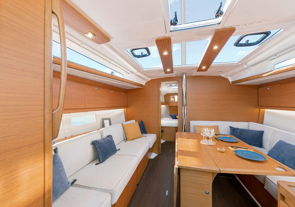 Cordelia • Dufour 390 Grand Large, 2020 • Charter & Sailing