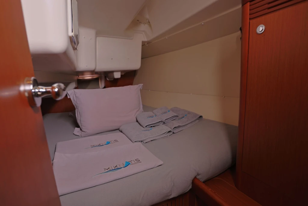 Çakıl • Beneteau Oceanis 34, 2010 • Kiralama ve Yelken
