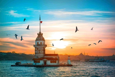 GÜNÜBİRLİK ÜSKÜDAR-KUZGUNCUK-BEYLERBEYİ SARAYI TURU 25 EKİM 2026
