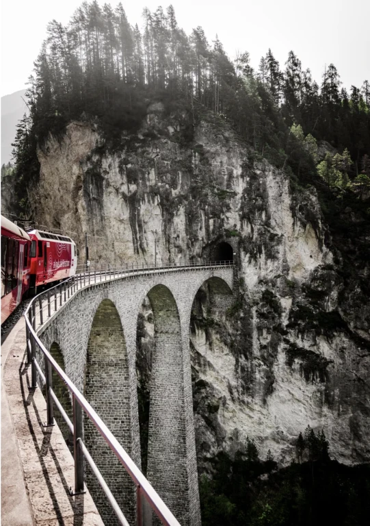 Bernina Express Noel Pazarları | AJet | 4 Gece | 29 Kasım
