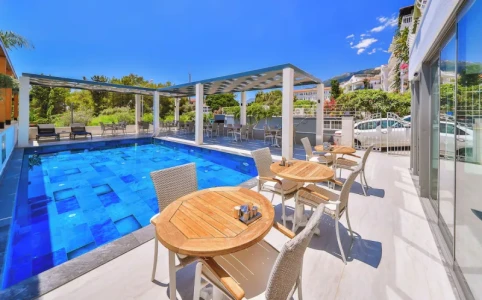 Linda Beach Class Hotel