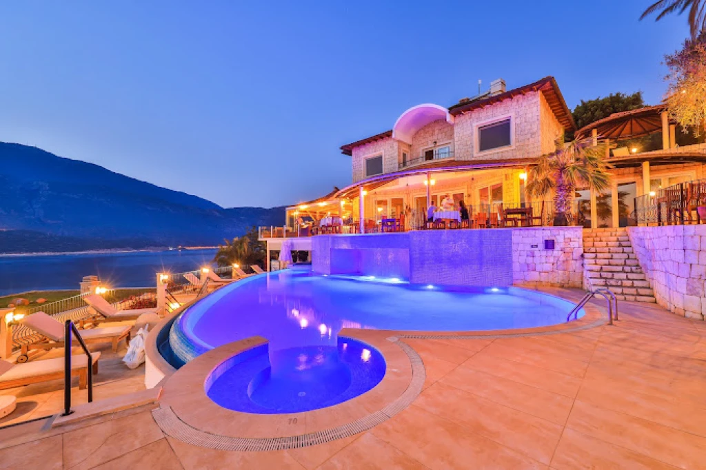MEVKİN Deniz Feneri Lighthouse Otel