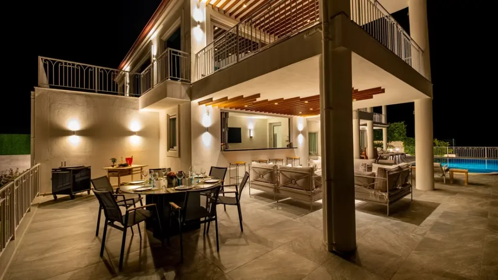 Sabine Villa