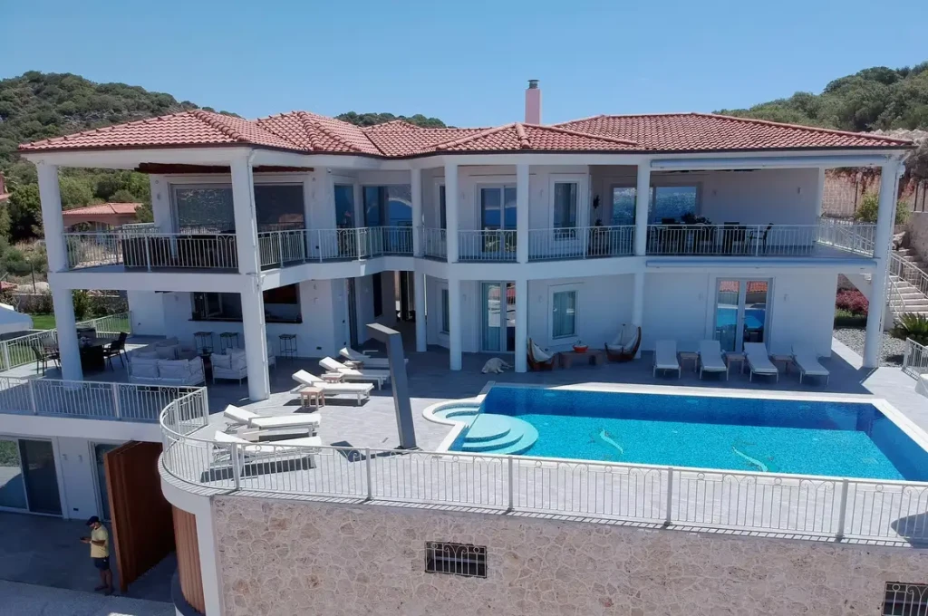 Sabine Villa