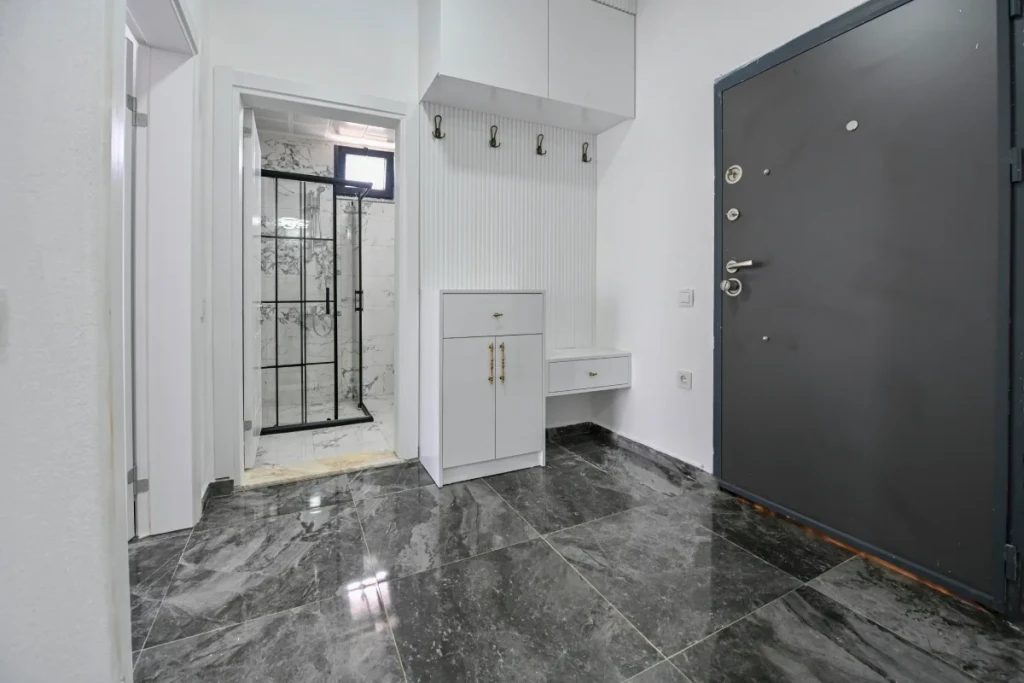 Lycia Hunter Villa