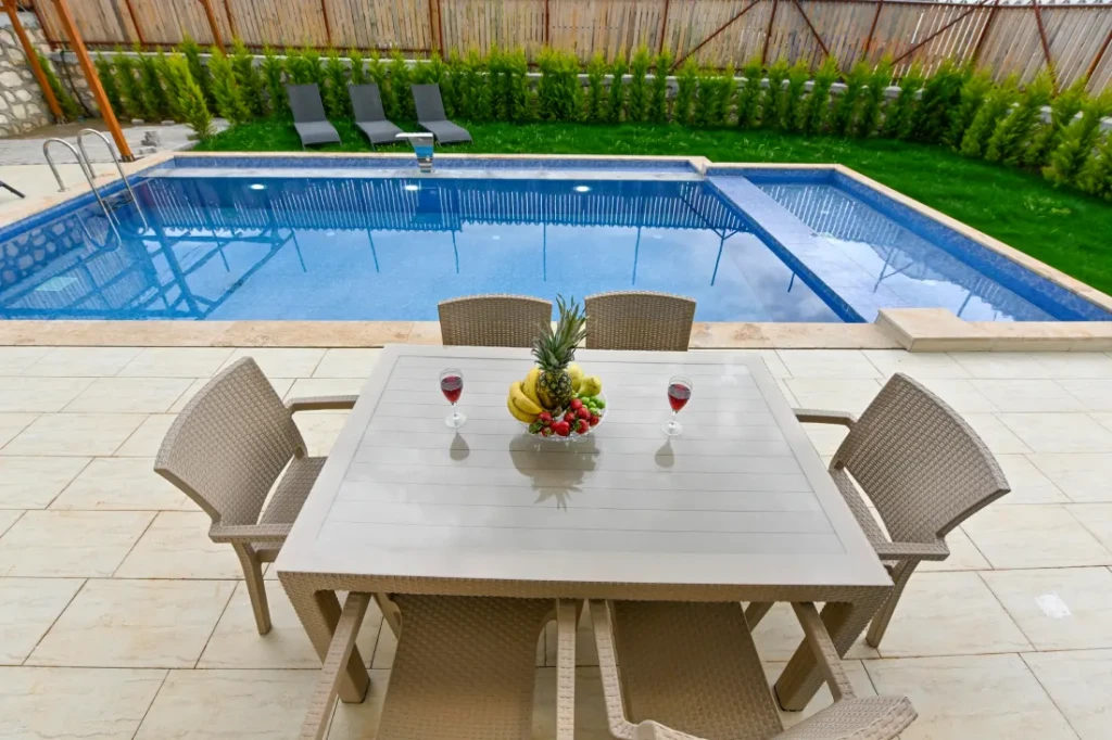 Lycia Hunter Villa