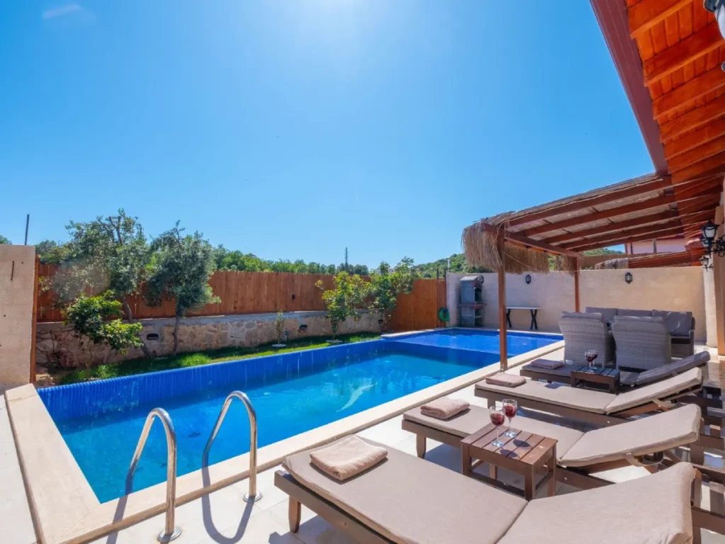 Villa Carya Famm 2