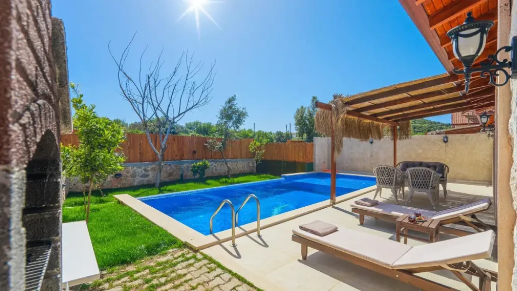Villa Carya Famm 1