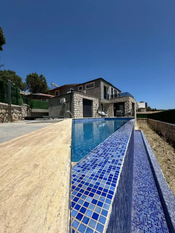 Villa Euphrates