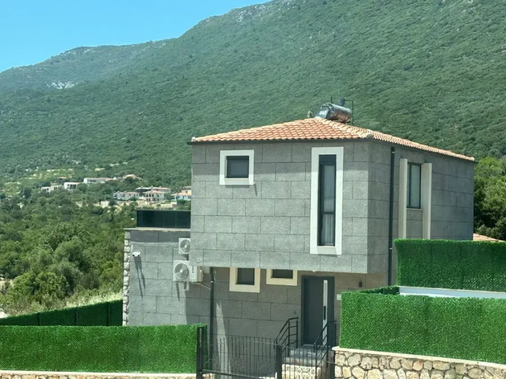 Villa Euphrates