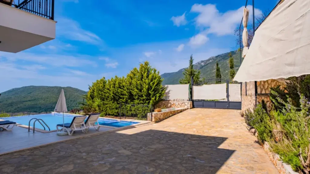 Rock Villa