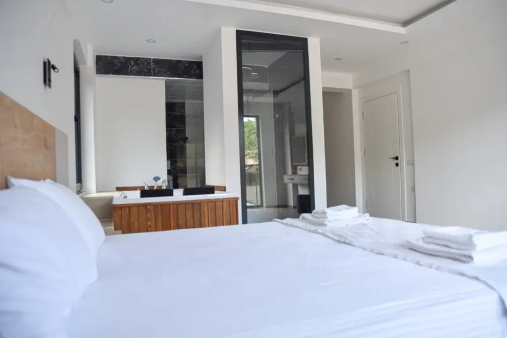 Villa Aris Life