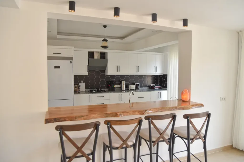 Villa Aris Life