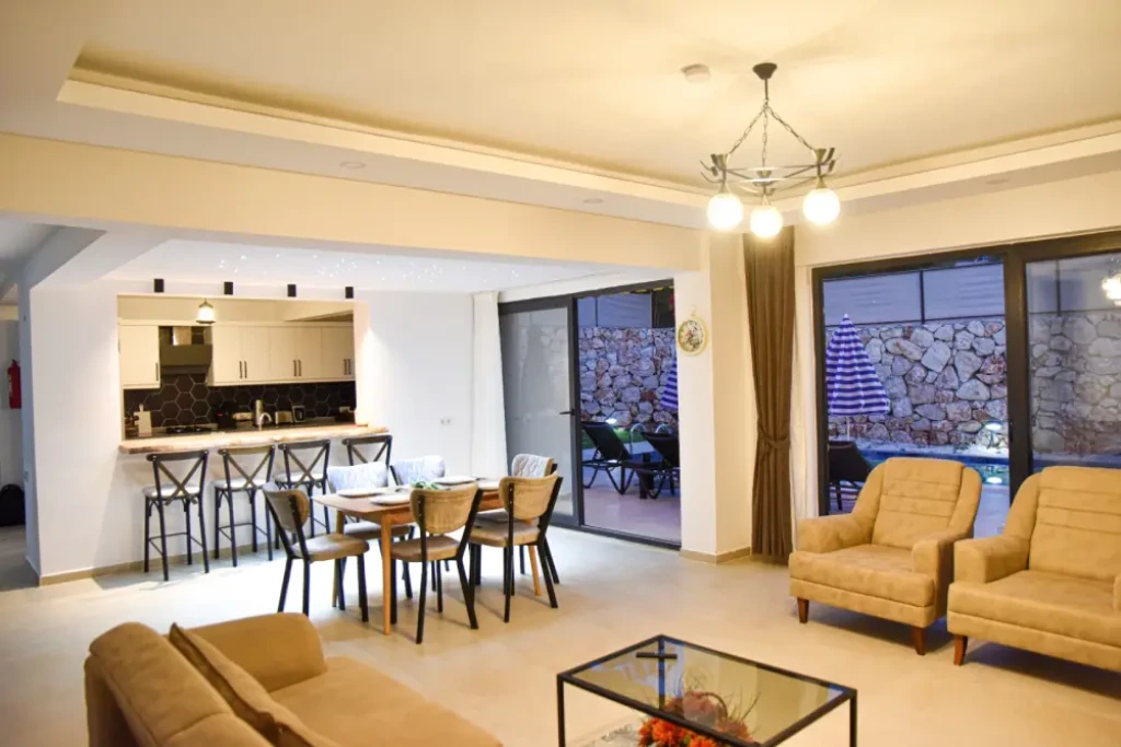 Villa Aris Life