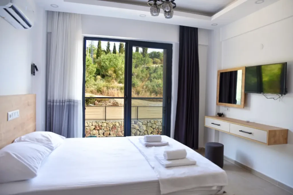 Villa Aris Life