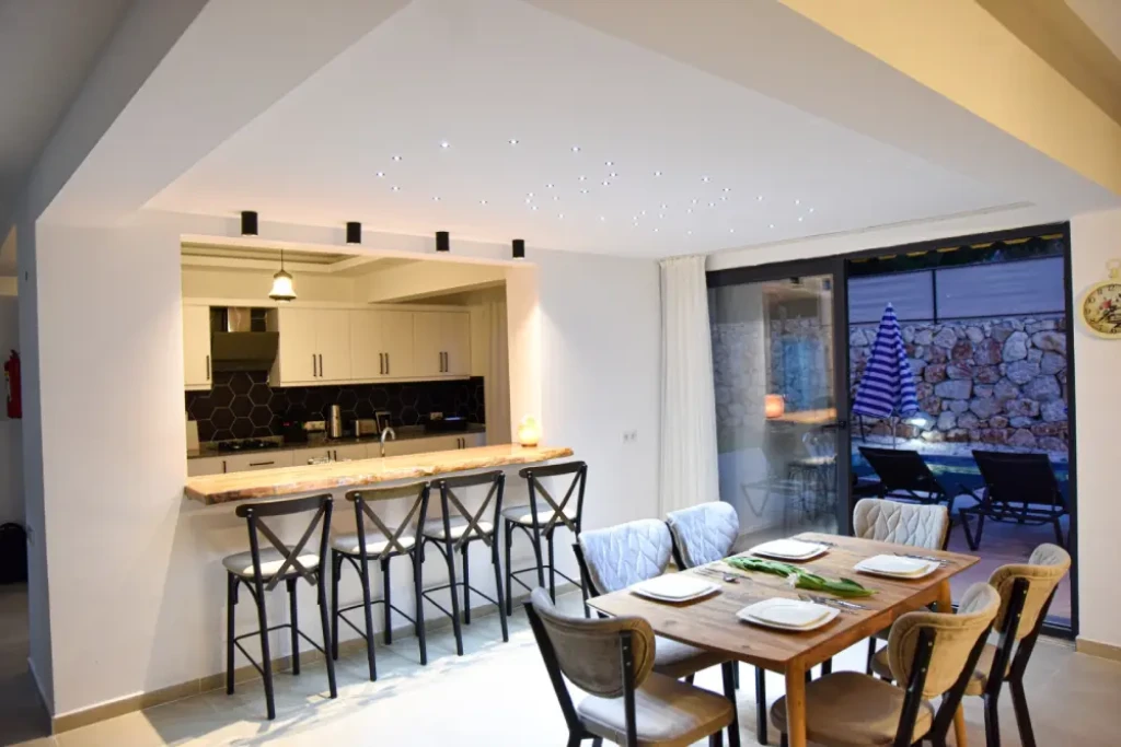 Villa Aris Life